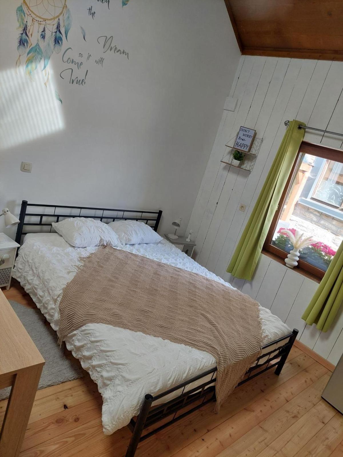 La Petite Suisse Panzió Malmedy Kültér fotó